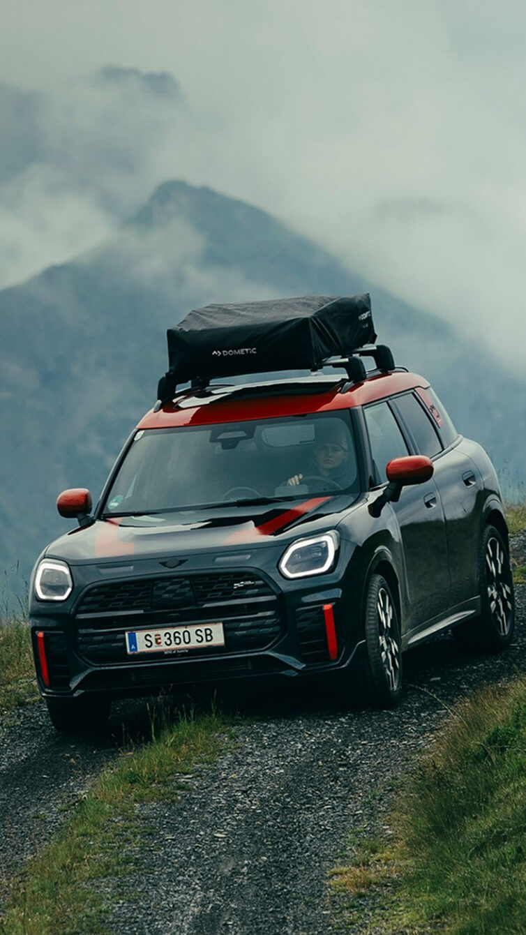 Mini in den Bergen