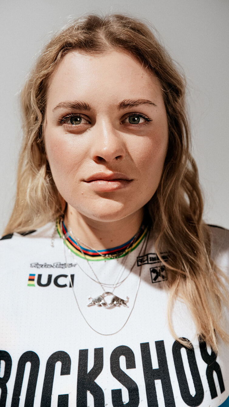 Portrait von Vali Höll
